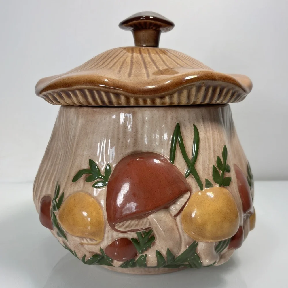 Vintage 70's‎ Brown Red Yellow Large Ceramic Mushroom Soup Tureen